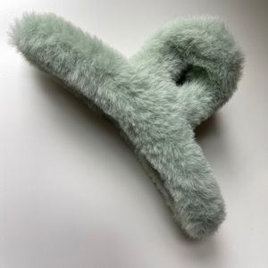 Green fuzzy hair clip